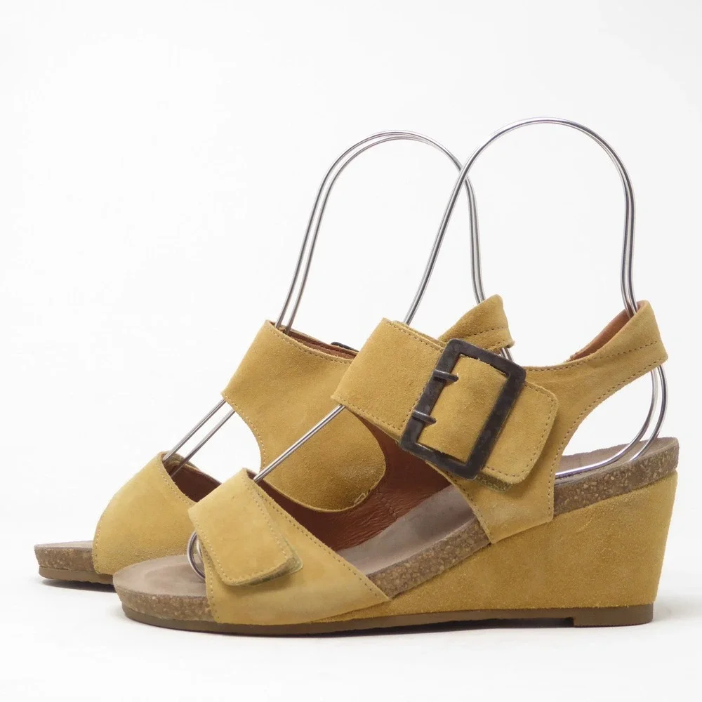 Taos Women High Society Sandals Yellow Suede Wedge Buckle Strap 37 / 6-6.5